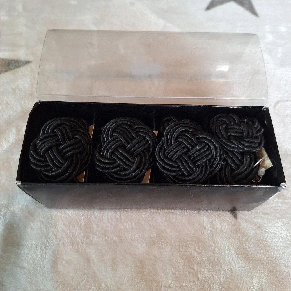 Vintage Walton & Co. Set of 4 Black Twisted Knot Rope Napkin Rings Tableware